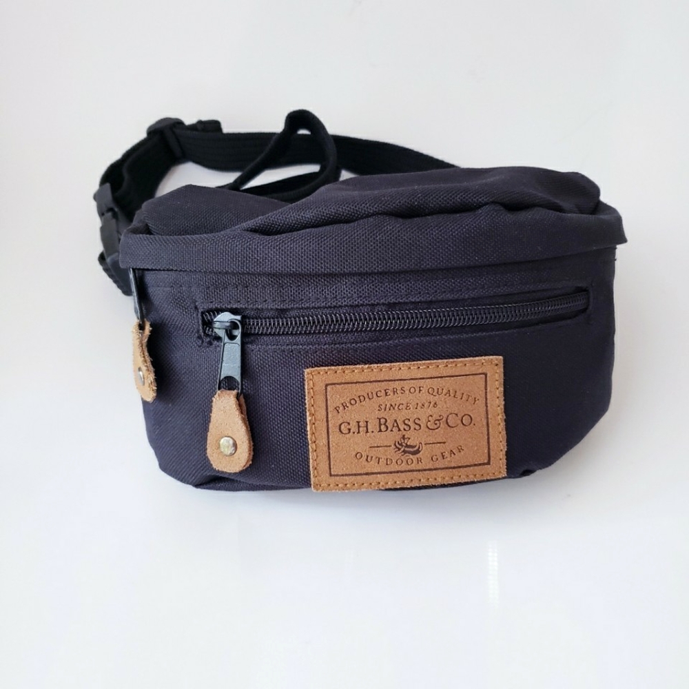 G.H. Bass Black Outdoor Gear Belt Bag